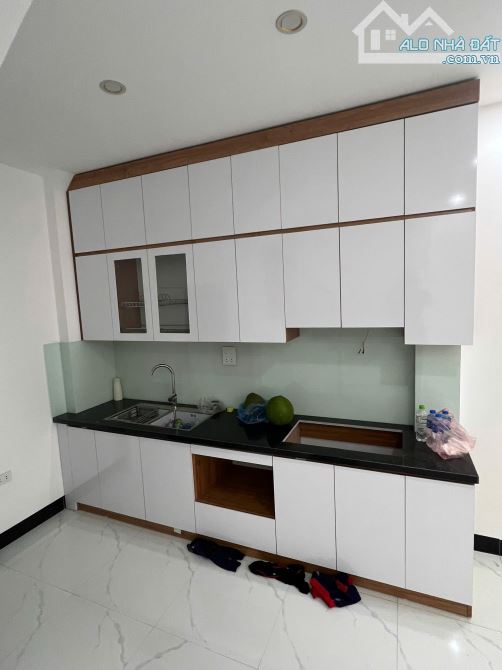 BÁ,N NHÀ AN TRAI VÂN CANH, DÂN XÂY ĐƠN LẬP - MẶT NGÕ THÔNG, 5TẦNG - 2 THOÁNG .40m2*5 TẦNG. - 2