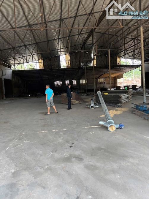 Cho thuê xưởng tổng 3000m2 ngoài khu  P - phước tân -biên hoà - đồng nai - 2