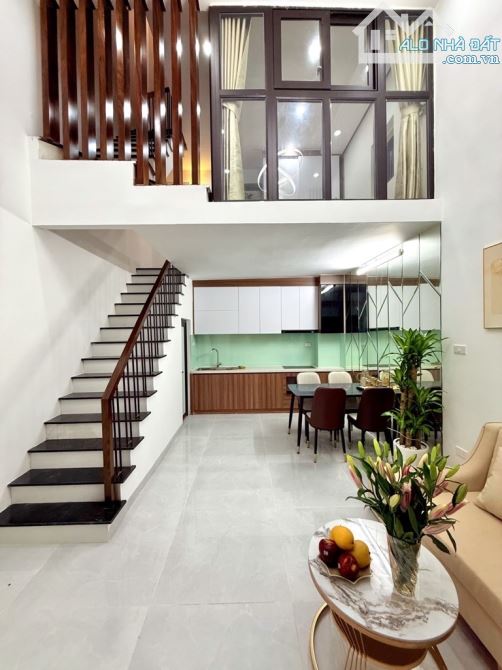 💥 TÂY SƠN – ĐỐNG ĐA – NHÀ ĐẸP 30M² Ở NGAY – NGÕ RỘNG GẦN Ô TÔ – GIÁ CHỈ 5,67 tỷ - 2