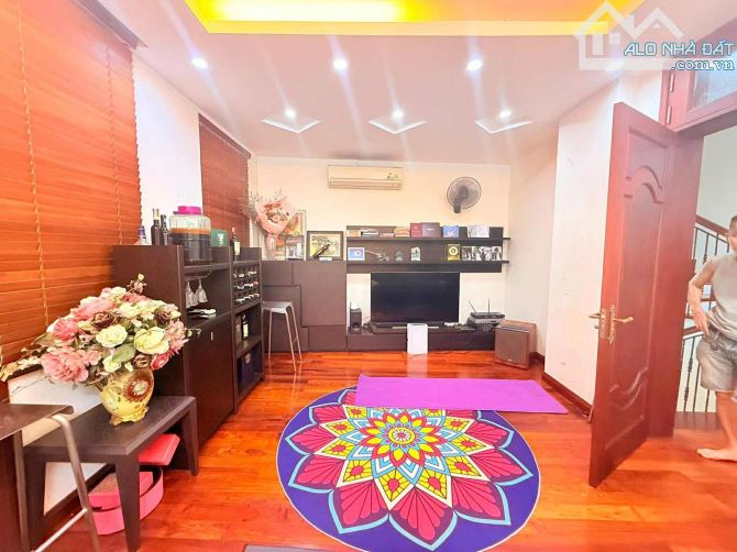 🌿 BÁN BIỆT THỰ SÂN VƯỜN PHỐ ĐỘI CẤN – LÔ GÓC – MẶT TIỀN RỘNG – GIÁ CHỈ 13.5 TỶ 🌿 - 2
