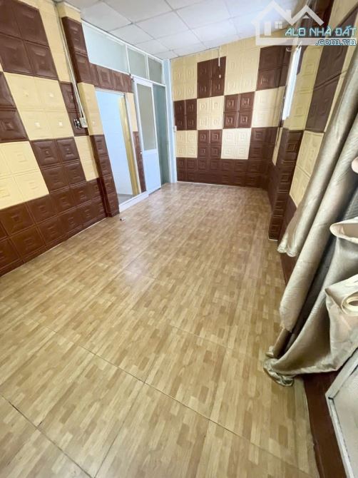 NHÀ Đ. VÕ VĂN KIỆT, QUẬN 1, 25M2, 3TẦNG, 2PN, 2WC, NỞ HẬU, GẦN CẦU ÔNG LÃNH, CHỈ 2.99 TỶ - 2