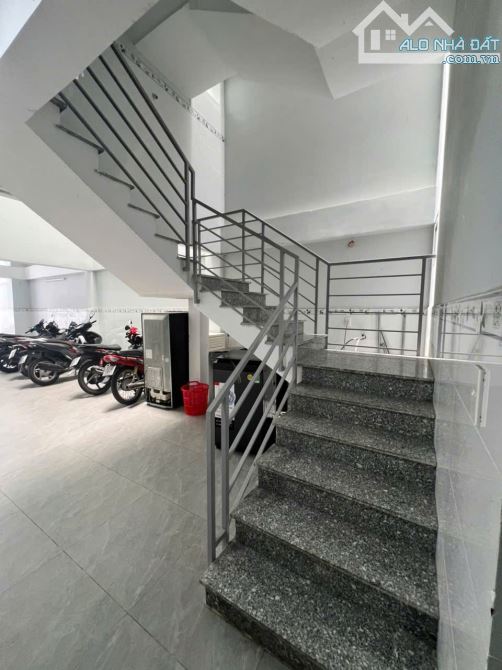 Bán căn hộ dịch vụ bên dương quảng hàm, Phường An Nhơn ( P6 cũ Gò vấp) - 2