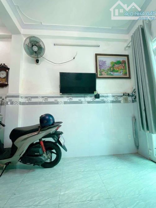 BÌNH THẠNH 🌹NGON NHẤT KHU VỰC  NGỘP BANK GẤP BÁN 👉 Vũ Tùng Gần Q1 - 2