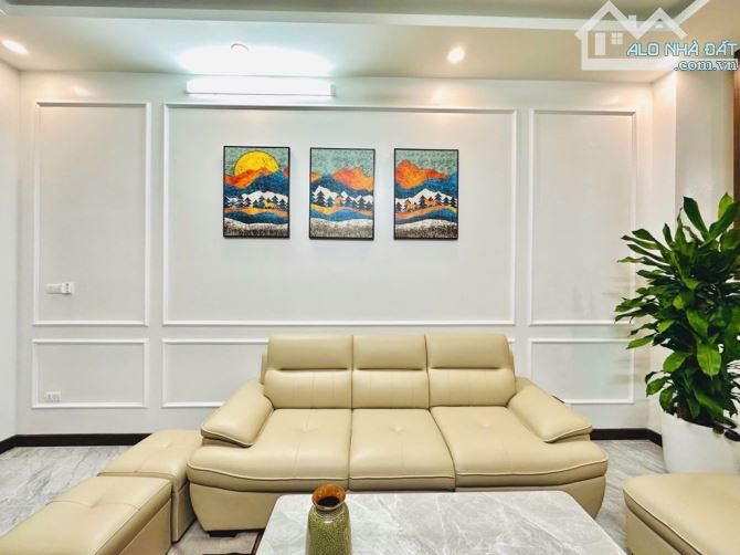 SIÊU HIẾM.32M.5 TẦNG. 5,5 TỶ. ÔTÔ ĐỖ CỔNG. FULL NỘI THẤT.NHÀ MỚI. XUÂN PHƯƠNG.PHƯƠNG CANH - 2