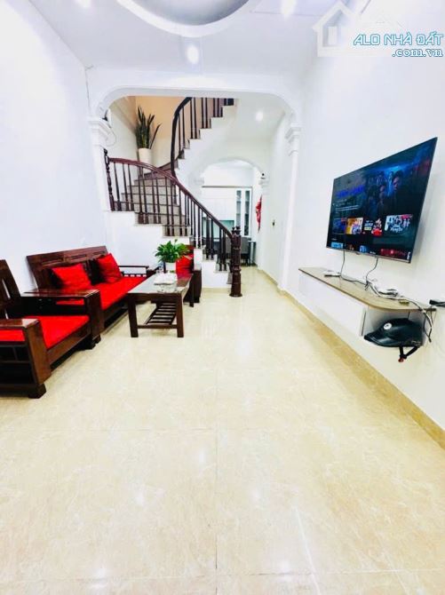 NHÀ ĐẸP Ô TÔ ĐỖ CỬA TRƯƠNG ĐỊNH 37m2, giá 8.4 tỷ - 2