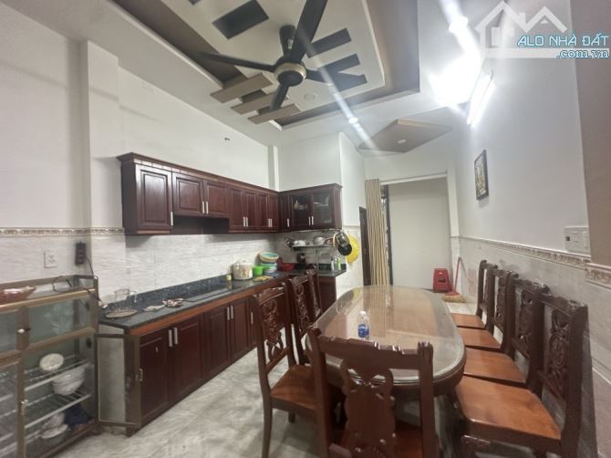 MTKD LÊ VĂN KHƯƠNG 70M2 - 4 TẦNG - HOÀN CÔNG ĐỦ - NHỈNH 6 TỶ TL - 2