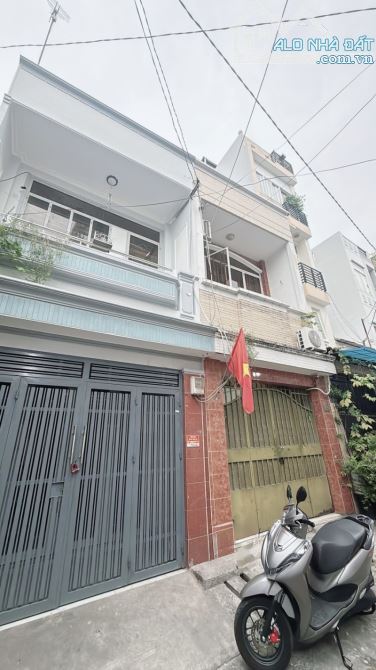 Nhà Cô Giang Phú Nhuận- hẻm trước nhà 6m- 40m2 chỉ nhỉnh 6 đồng - 2