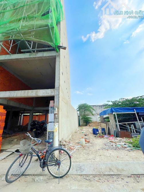 Cần bán gấp lô đất sát bên chợ Mỹ Nga, khu dân cư hiện hữu, diện tích 76m2, SHR full thổ - 2