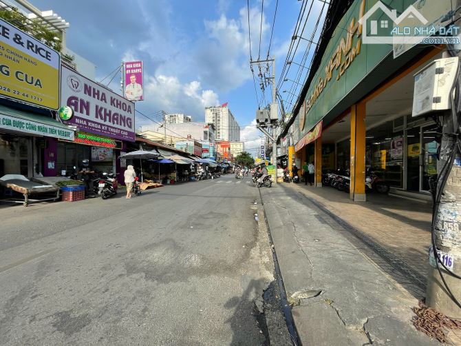 Bán nhà mặt tiền đường số 3. Ngay chợ Đo Đạc. Thuận tiện kinh doanh buôn bán. Ngang 5m. - 2