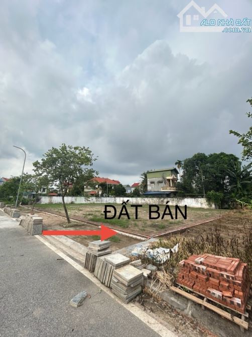 Giảm 1,4 Tỷ -200m TĐC Phân lô vỉa hè - Tân Quang Cạnh Vinhomes ocean park 3 - 2
