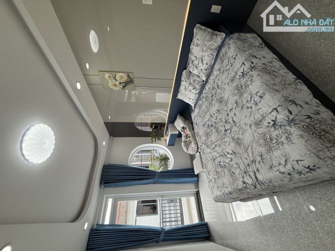 🌷XE HƠI ĐẬU CỬA - 30M2 - 3 TẦNG CHẮC CHẮN - FULL NỘI THẤT - BÙI QUANG LÀ GÒ VẤP - 4.32 TỶ - 2