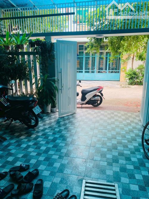 💥Nhà Trung tâm Tuy Hoà 115m2 ( 5x23 ) giá 3.9 tỷ. Nhà Trung tâm Tuy Hoà - 2