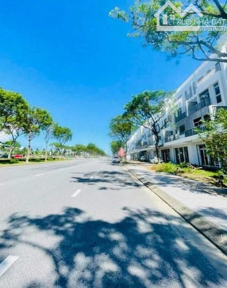 SIÊU VIP! BÁN BIỆT THỰ 4 TẦNG 383M² - 39,99 TỶ - MT NGUYỄN SINH SẮC - Q. LIÊN CHIỂU - 2