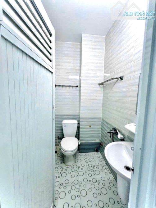 BÁN NHÀ 5 TẤM KHU VIP MẶT TIỀN LÔ NHÌ HOÀNG DIỆU GIÁ 6TỈ29 KHU ĐỒNG BỘ HÀNG 102 - 2