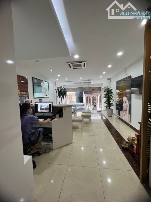 PHÂN LÔ ĐỖ NHUẬN, TÒA NHÀ 8 TẦNG & Hầm, 120 Triệu, Đường 10m Hè 3m, KINH DOANH, 100m 38 Tỷ - 2