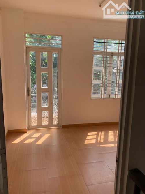 Nhà HXH 6m Hoàng Hoa Thám P6 BT,DT:5 x10, DTCN : 46m2,nhà đẹp 2 tầng giá 5,9 tỷ TL - 2
