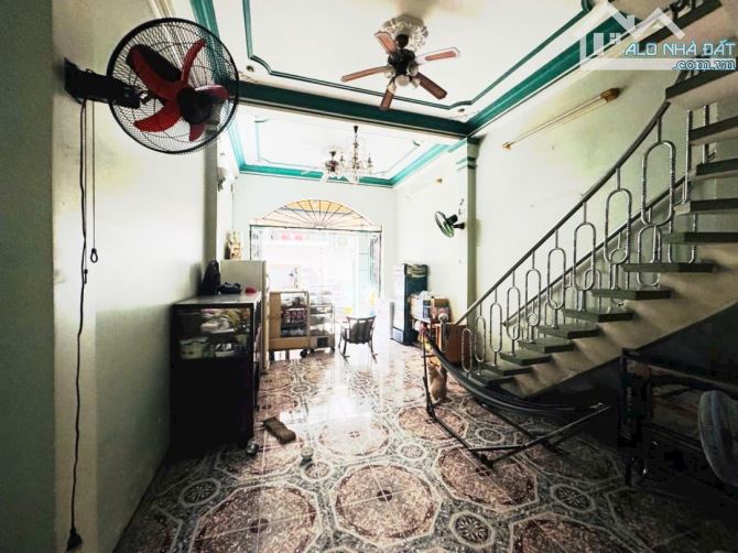 HÀNG THƠM TÂN BÌNH-HOÀNG VĂN THỤ-CHÍNH CHỦ 1 ĐỜI-HẺM NHỰA 6M THÔNG-54M2-3 TẦNG-CHỈ 9XTY - 2