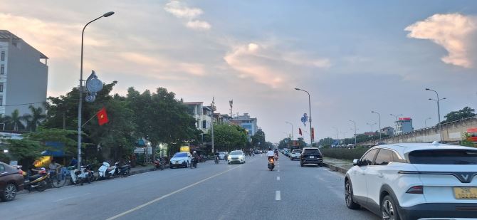 🔥🔥ĐẤT ĐẸP VIEW CÔNG VIÊN - 2 MẶT NGÕ - KINH DOANH BẤT CHẤP MỌI MẶT HÀNG - TÂY BẦU- KIM C - 2