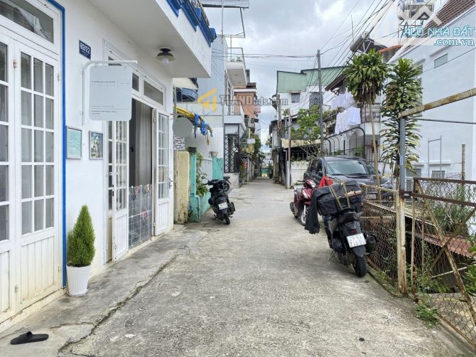 ĐẤT LIÊN KẾ PHỐ ĐƯỜNG NGUYỄN CHÍ THANH GẦN HỒ XUÂN HƯƠNG - 2