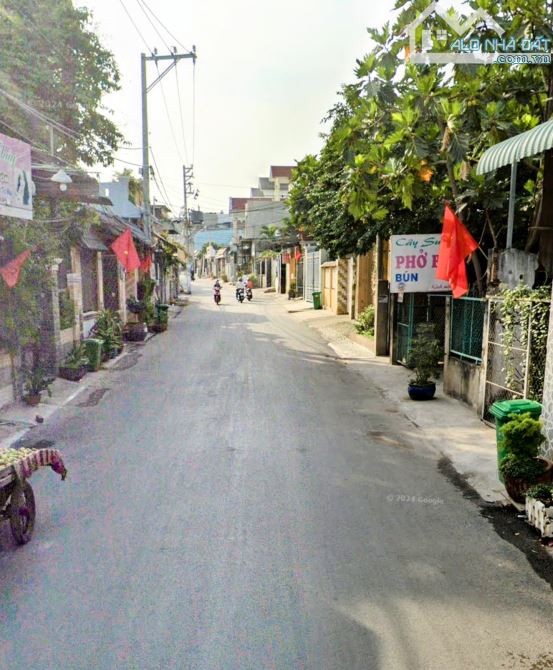 GIA ĐÌNH CẦN BÁN 2 LÔ ĐẤT HẺM XE HƠI Gần Nhà Thờ & Chợ Trại Bò Phường Long Bình - Đồng Nai - 2