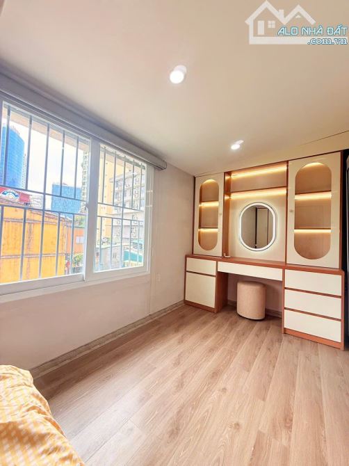BÁN NHÀ TẬP THỂ PHỐ THÀNH CÔNG – 65M² – TẦNG 5 – 3 TỶ - FULL NỘI THẤT - 3 MẶT THOÁNG - 2