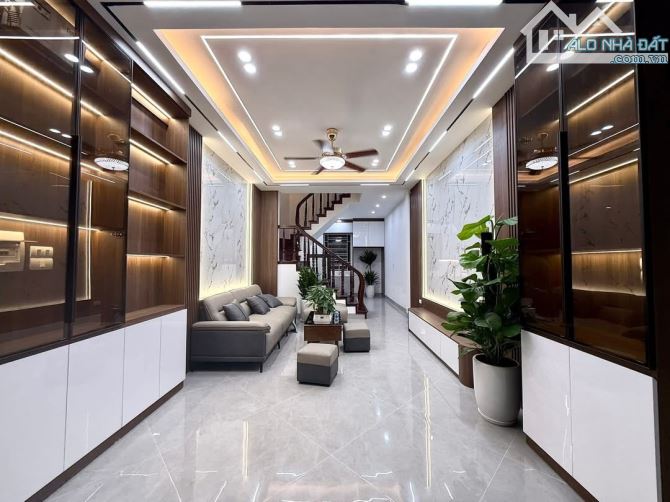 Bán nhà liền kề Văn Quán – Gần hồ Văn Quán, vỉa hè rộng, kinh doanh tốt - 2