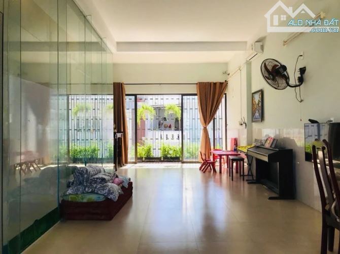 NHÀ ĐẸP PHAN BÔI - 3 TẦNG 2MT - DT 85M2 - NHỈNH 10 TỶ - 2