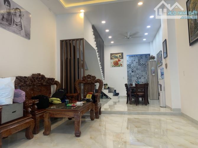 Siêu phẩm nhà phố, đường ôtô thông, 52m², 3 tầng, TT Tam Phú, Thủ Đức giá chỉ 7,3 tỷ. - 2