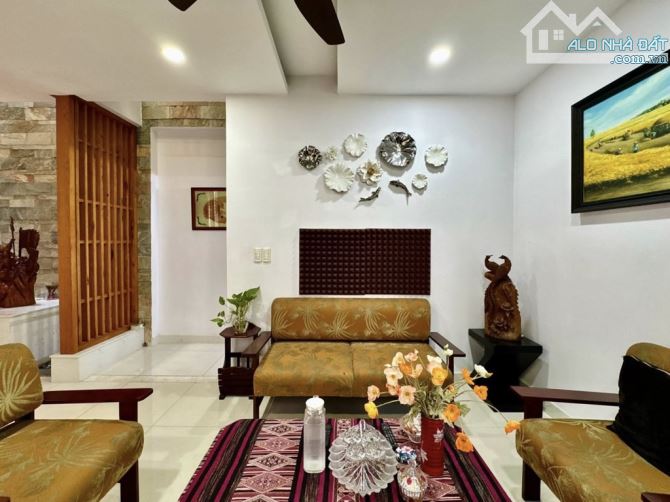 Nhà sát MT H.V.Bánh (73m2) 4.8x14m nở hậu 6m 5 tầng (5PN,7WC) tặng NT cao cấp nhỉnh 17 tỷ - 2