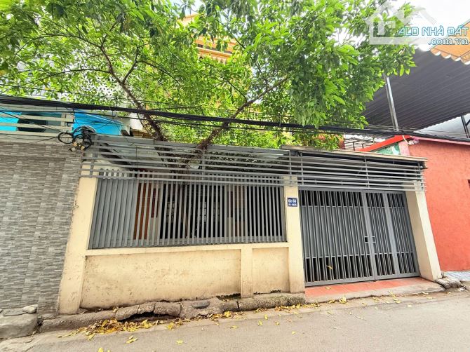 BÁN ĐẤT TẶNG NHÀ - HOÀNG CẦU - T.T ĐỐNG ĐA 125M2 MT8M NGÕ Ô TÔ TRÁNH - KINH DOANH - 2