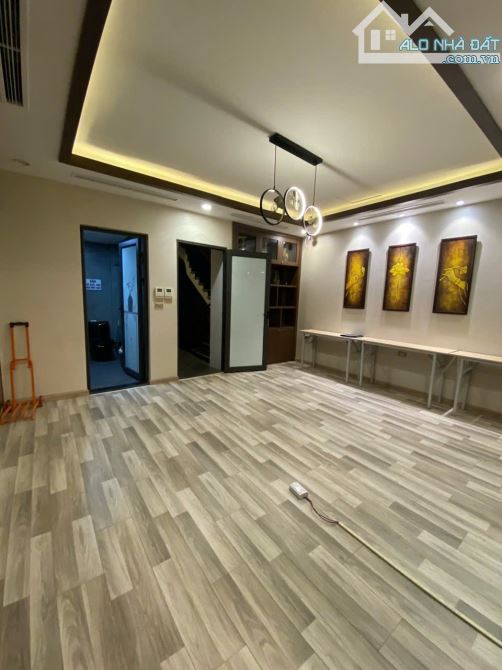 Cho Thuê LK HC Hồng Tiến ,Long Biên dt:100m,5tầng,mt5m,Thang máy,KD,vp,Trung Tâm.... - 2