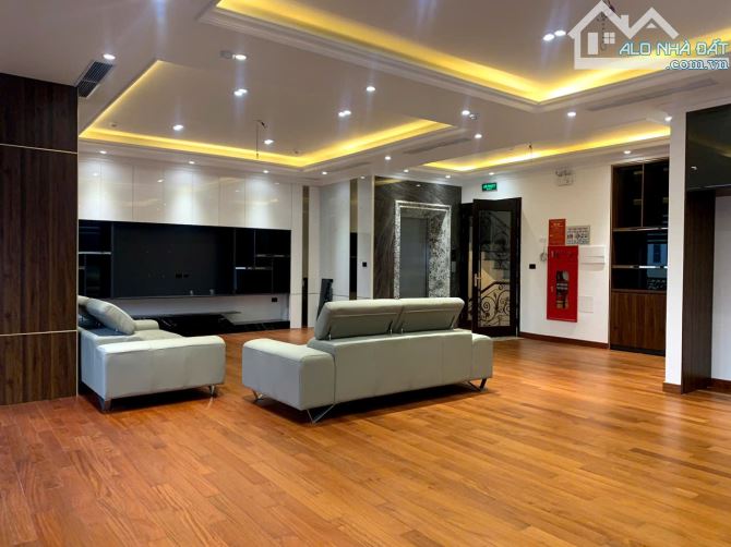 Bán Tòa Nhà VP 9 Tầng Có Hầm, GPXD và PCCC Đầy Đủ 165m2 Phố Trần Thái Tông- Dịch Vọng - 2