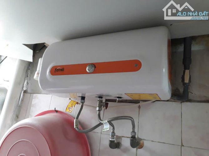 Cho thuê nhà tập thể tầng 3 - H3 Nguyễn Công Trứ Hai Bà Trưng Hà Nội, 5tr - 2