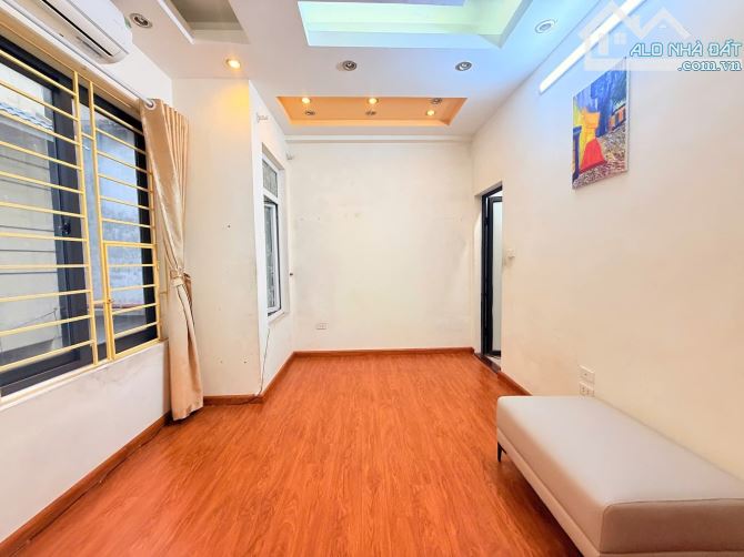Nhà lung linh Ngõ 160/53 Cầu Giấy, 35m2, 6T, 10.45 tỷ - 2