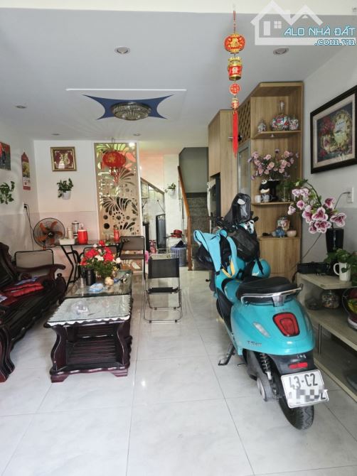 ♪Nhà Kiệt 3m gần đường Lê Độ, 46m2, 2.5 tầng cứng cáp, sạch đẹp, 3PN, 2.xx tỷ - 2