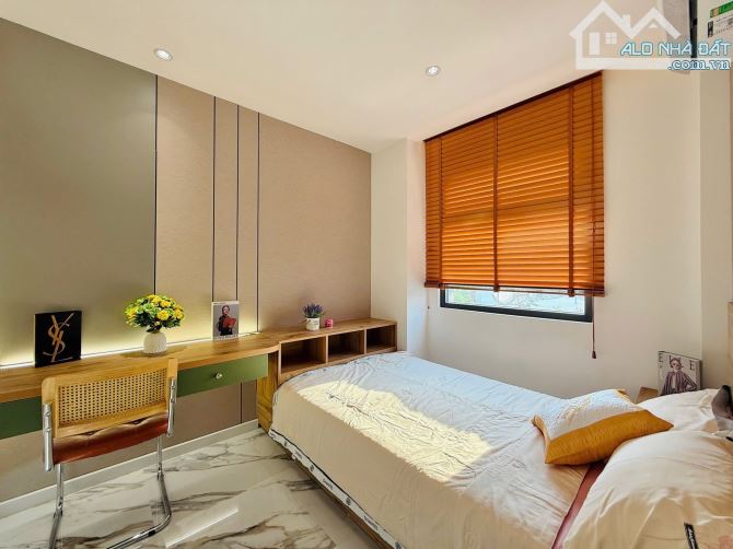 Nhà HXH Gần Công Viên Làng Hoa - 46M2 (4,6X10) - Trệt Lửng 3 Lầu - 3PN - Hoàn Công Đủ - 30