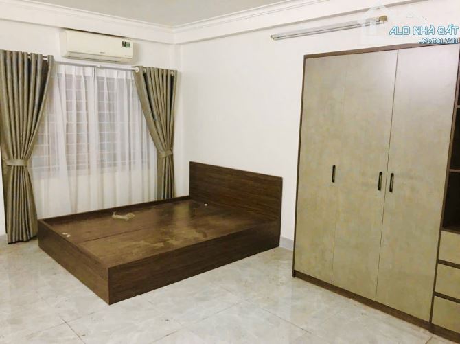 LẠC LONG QUÂN - 36M x 4 TẦNG - 6.2 TỶ - LÔ GÓC - MẶT NGÕ RỘNG BA GÁC TRÁNH XE MÁY - 3
