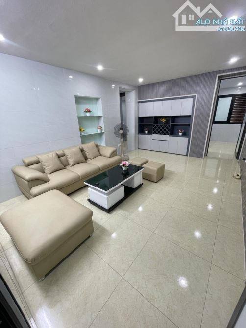 THANH KHOẢN CĂN HỘ TẬP THỂ TẦNG 1 PHỐ TRƯỜNG CHINH-Ô TÔ ĐỖ CỬA-SỔ ĐỎ TO-GIÁ TỐT - 3