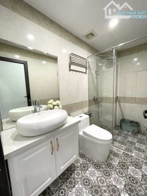 Bán nhà phố Lê Quang Đạo, 35m², 4 tầng, gần phố, ô tô đỗ cổng, nhỉnh 6 tỷ - 3