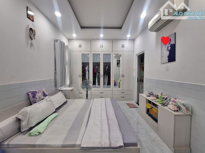 Bán nhà HXH quay đầu Cách Mạng Tháng 8, P15. Q10, 103m2, 5 tầng, ngang 6,1m - 3
