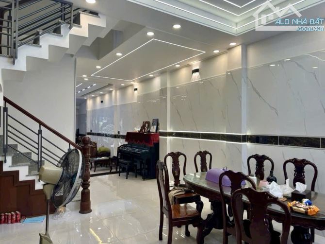 Nhà 4 tầng  khu phân lô Lê Thị Hồng  P17  Gò Vấp  Đường nhưa 8m thông  5.1x20m  Giá 19 Tỷ - 3