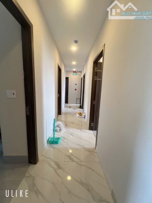 CHDV Đông Hòa - TP.Dĩ An- 258m2- 4 Tầng - 19.5 Tỷ - Hẻm Ôtô- Sổ hồng riêng - 3
