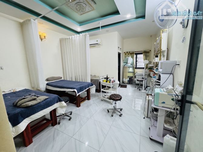 SÁT LÊ VĂN QUỚI - NHÀ ĐẸP 4 TẦNG - NGANG 4.5x17M, HẺM XE HƠI NGỦ NHÀ - CHỈ  7 TỶ HƠN - 3