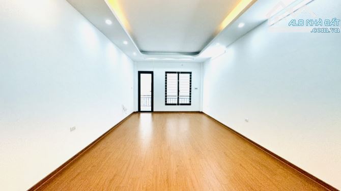 Bán nhà 5 tầng x45m khu Phúc Đồng - Nguyễn Văn Linh - 3