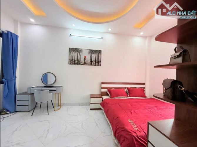 NHÀ MỚI ĐẸP - CĂN GÓC - THOÁNG SÁNG TRƯỚC SAU - FULL NỘI THẤT XỊN - 3