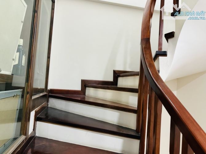 NHÀ NGUYỄN KHÁNH TOÀN- DÂN XÂY HIỆN ĐẠI- 2 SÂN TRƯỚC SAU- 55m- Hơn 14 tỷ - 3