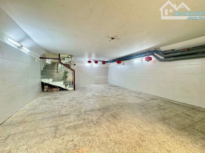 NHÀ HẺM NGUYỄN TRÃI – QUẬN 1, DT: 5x10M, KC: 1 HẦM+6 LẦU, HĐT 42 TRIỆU – GIÁ 16.5tỷ - 3