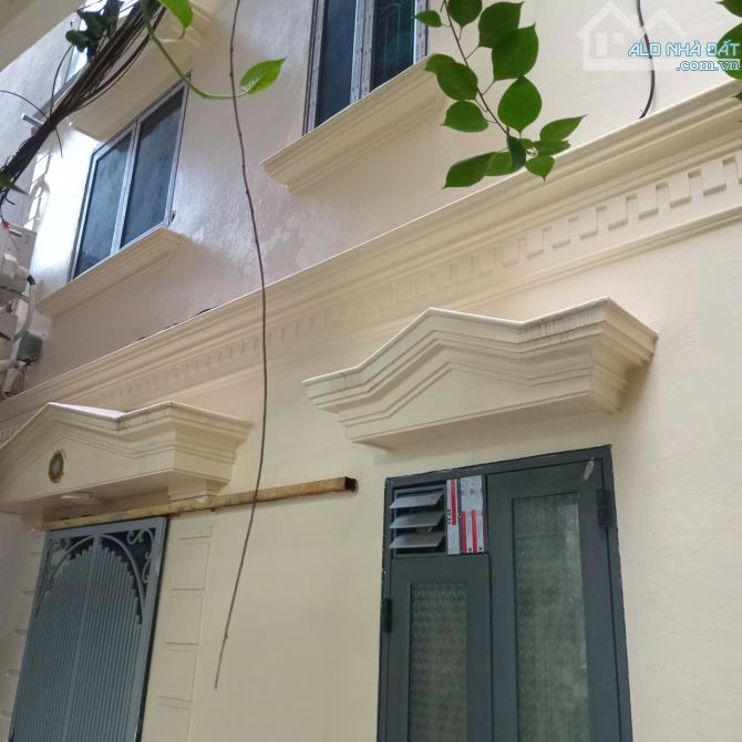Khâm thiên siêu rẻ 4 tỷ , 35m2 – 4 tầng giao cắt  Lê Duẩn - 3