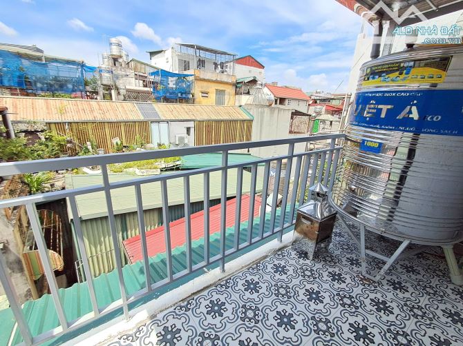 Lệnh Cư Khâm Thiên, Full Nội Thất. 20m2-5 Tầng – 3.5m Mặt Tiền. Giá Thương Lượng. 4.7 Tỷ - 3