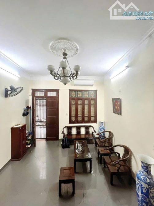 Cần bán nhà Mai Anh Tuấn- Phường Ô Chợ Dừa- Đống Đa- Hà Nội 42m2x4T, cách hồ 30m, 14.4 tỷ - 3
